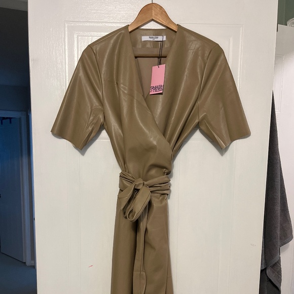 MARGOT VEGAN LEATHER MIDI DRESS IN TAUPE - Picture 4 of 4